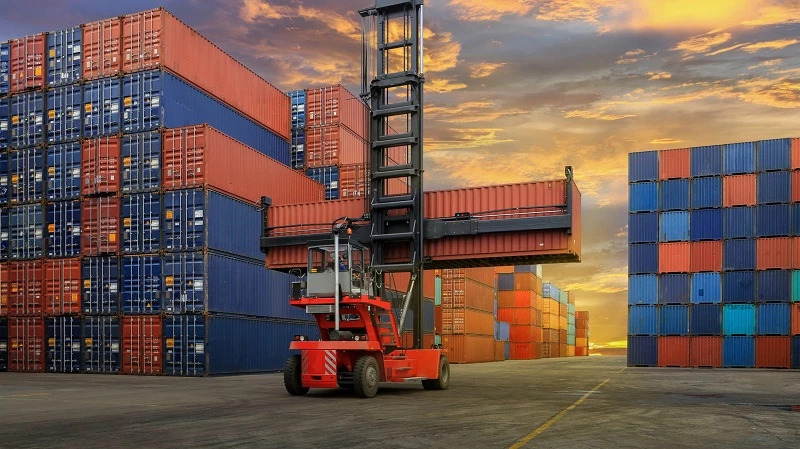 vận chuyển thiết bị công nghệ cao